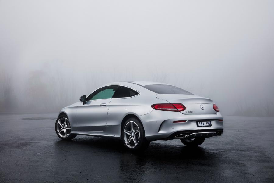  Mercedes-Benz C200 Coupe AMG Line 2016 года  (AU) (фото 19 из 22)